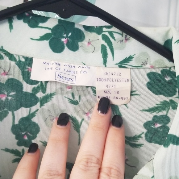 DEADSTOCK Vintage Mint Pansies Plus Sz Top 18 - Picture 2 of 6